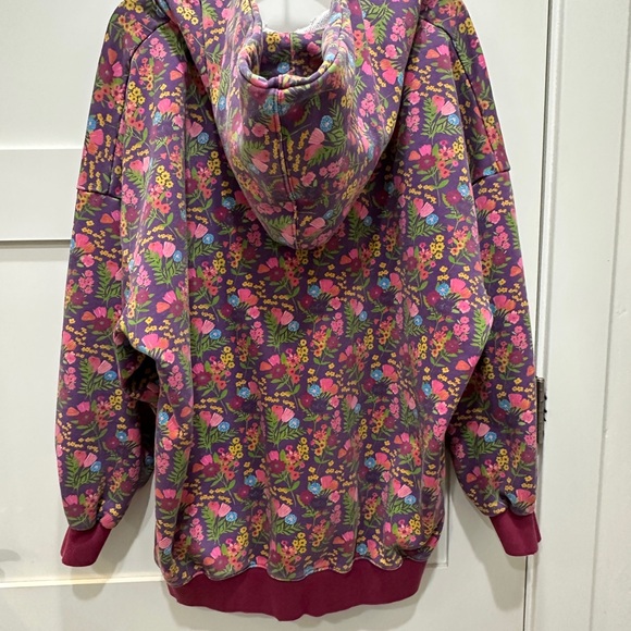 Natural Life Oversized Sweatshirt EUC - Picture 2 of 5